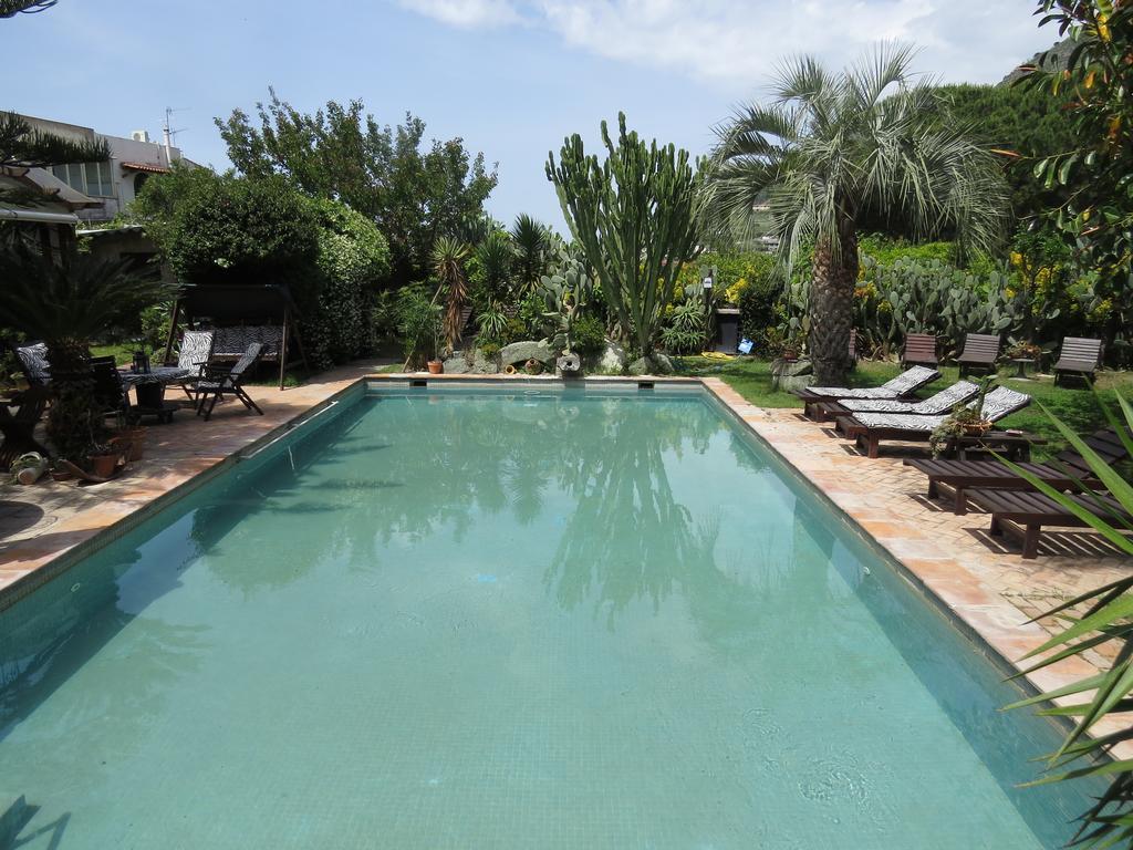 Casa Vacanze Il Pozzo Villa Ischia Island Bagian luar foto